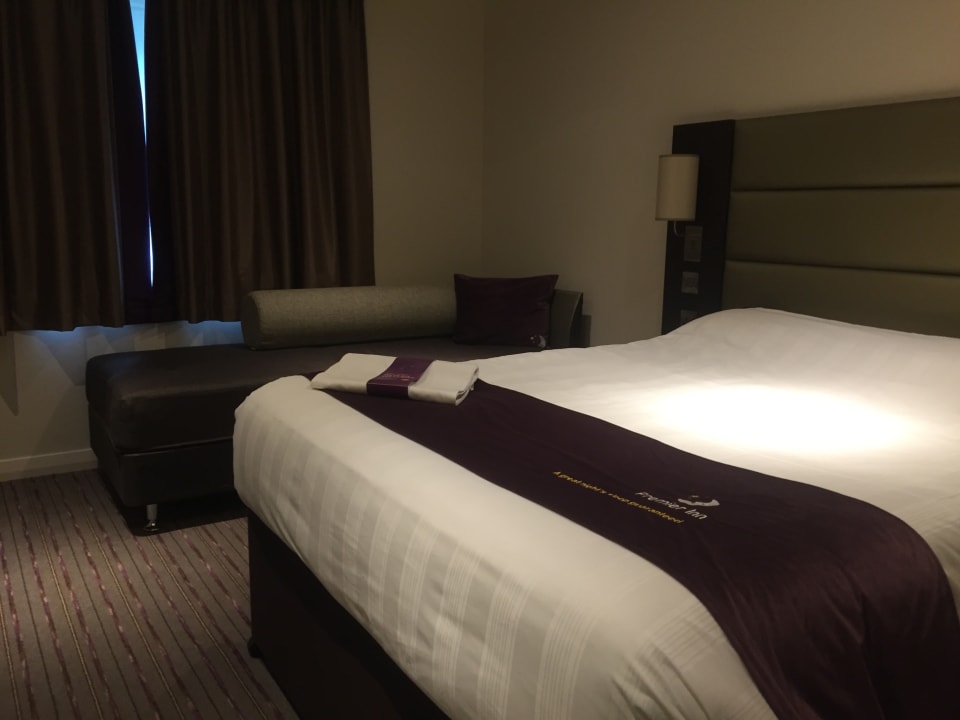 Zimmer Hotel Premier Inn Farnborough