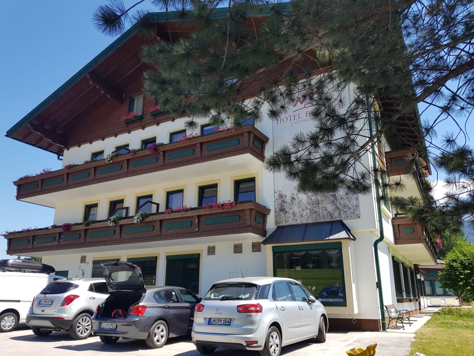 Außenansicht Hotel Berghof Mitterberg