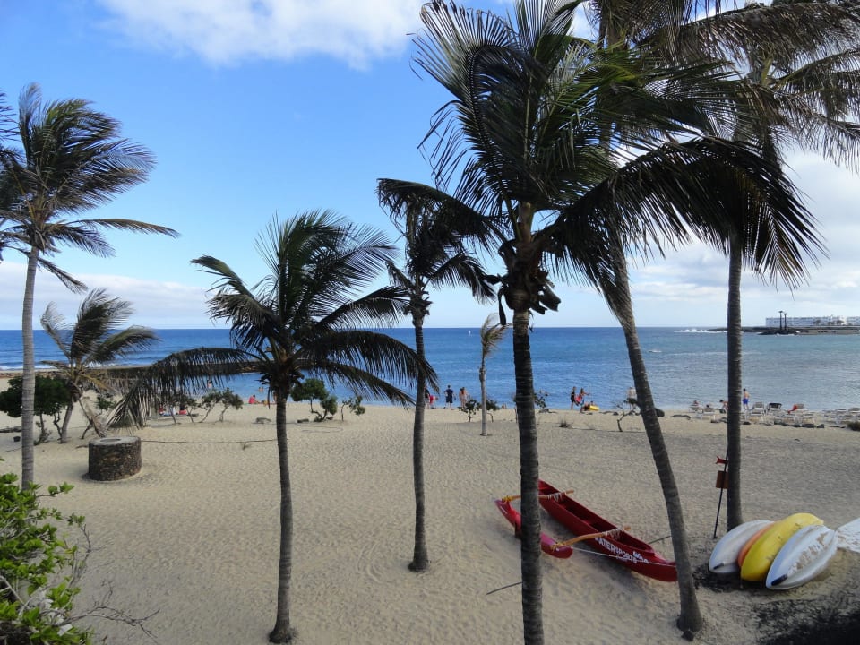 Strand beim Hotel Paradisus by Meliá Salinas Lanzarote