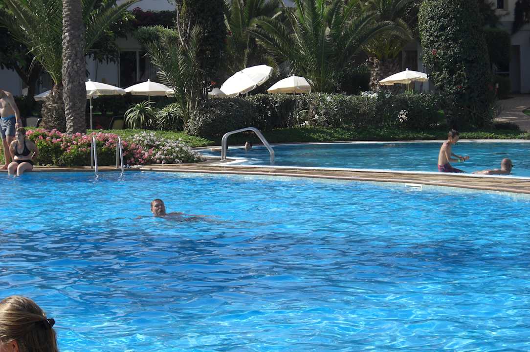Sauber Iberostar Waves Founty Beach