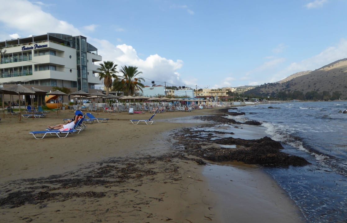 Schmutziger Strand Corissia Princess Harmony Boutique Resort