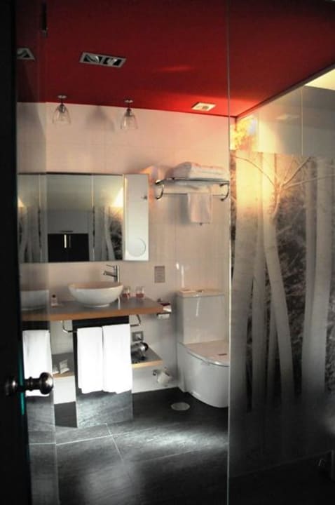 Verglastes Badezimmer Hotel Petit Palace Art Gallery