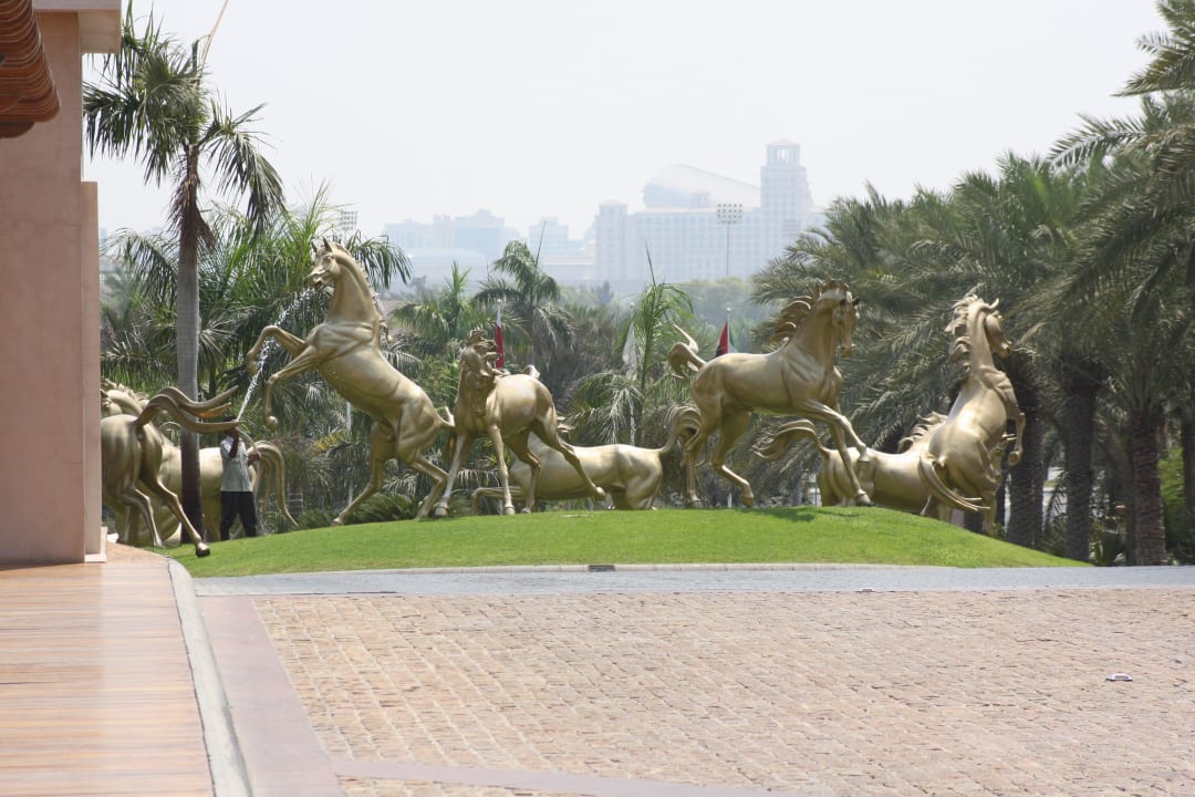 Aussenbereich Eingang Jumeirah Al Qasr