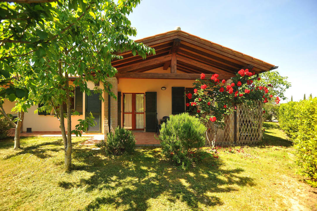 Gartenanlage Apartments Casa in Maremma