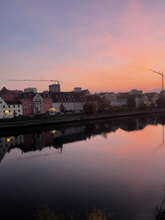 Außenansicht Sorat Insel Hotel Regensburg