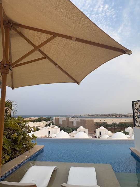 Pool Fort Arabesque Resort, Spa & Villas