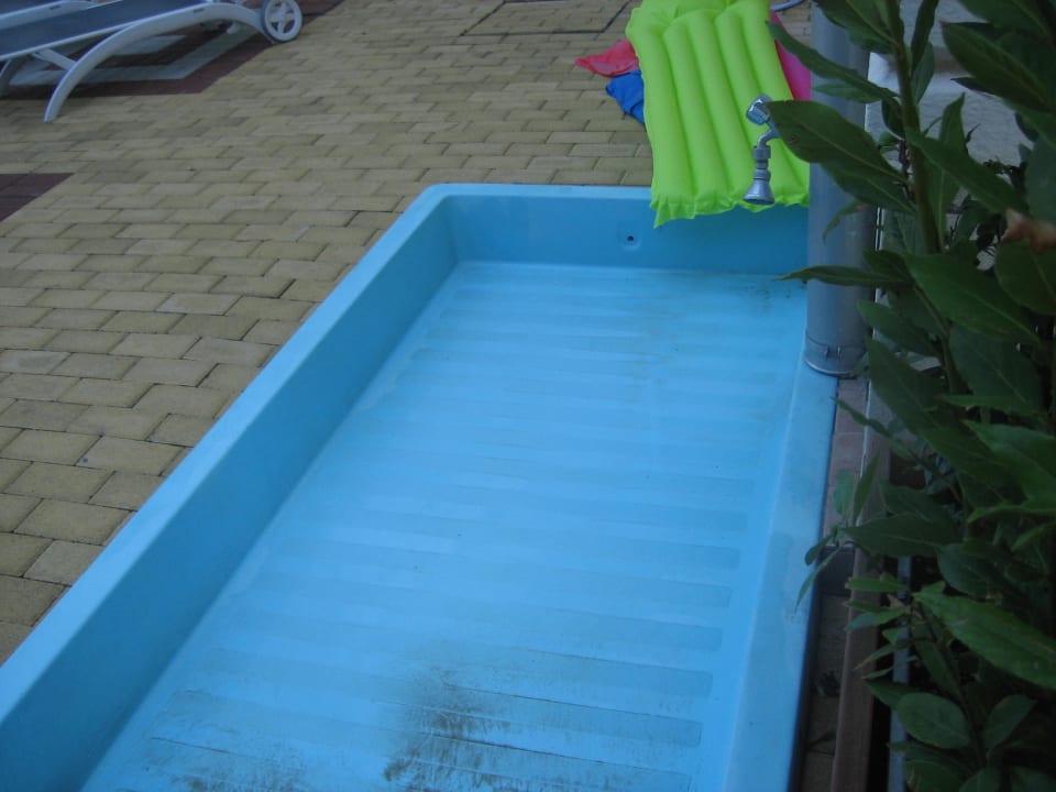 Pool Ausblick Hotel San Carlo Vacanze