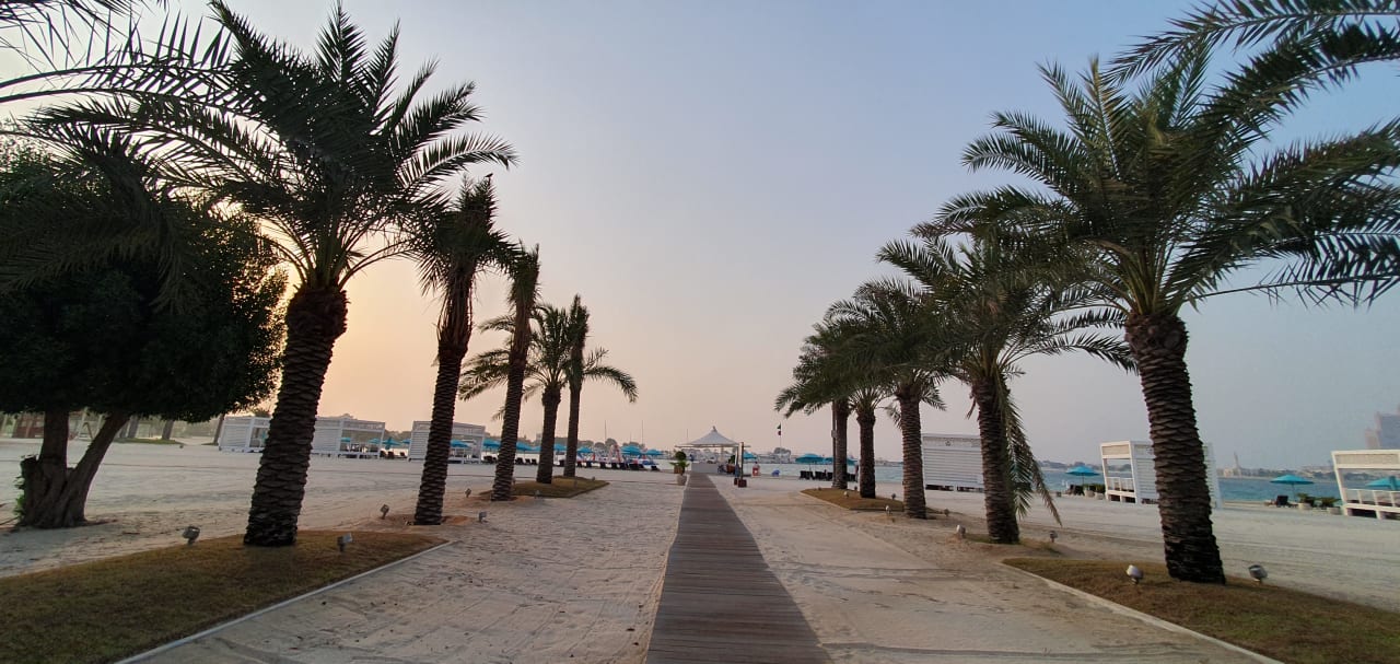 Strand Emirates Palace Mandarin Oriental