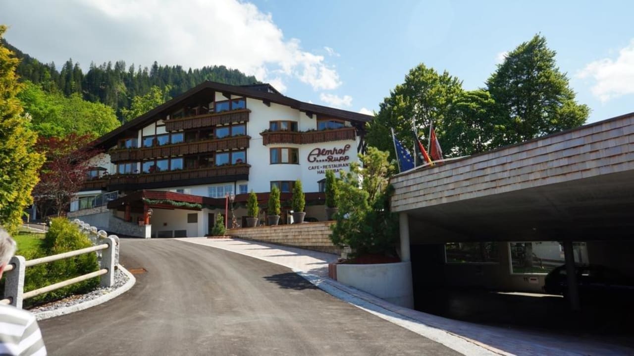 Neues Design Almhof mit Tiefgarage Ski- und Aktivhotel Almhof Rupp