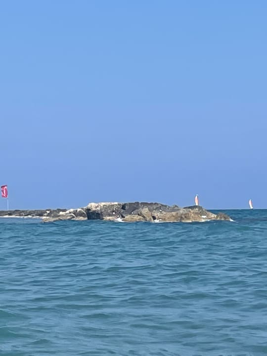 Strand ROBINSON CYPRUS