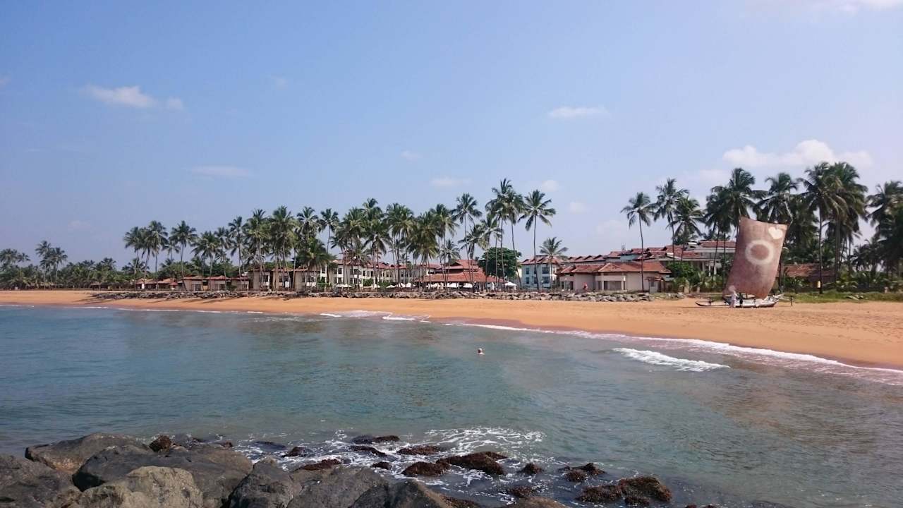Blick von der Mole auf's Hotel  Club Hotel Dolphin