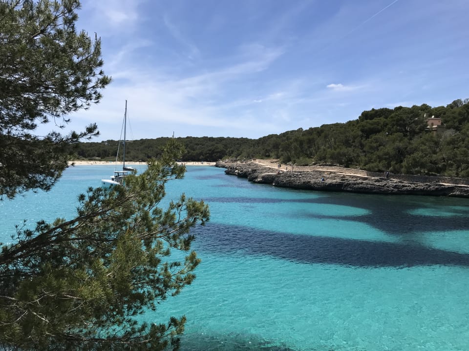 Strand Hotel Playa Mondrago