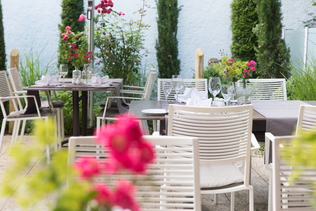 Gastro AKZENT Hotel Altdorfer Hof