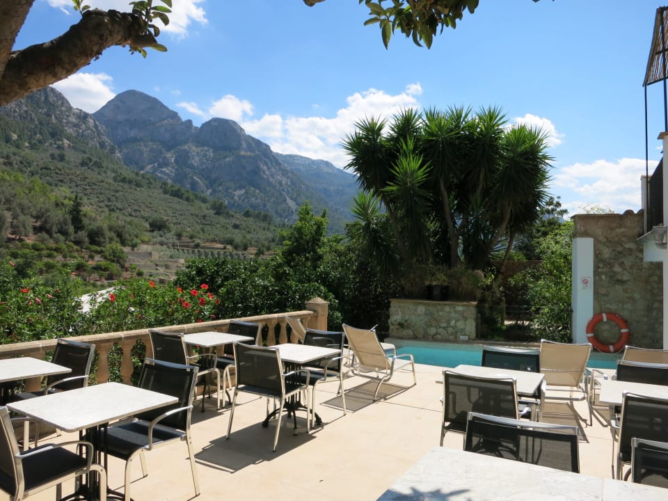 Frühstücksterrasse Fornalutx Petit Hotel