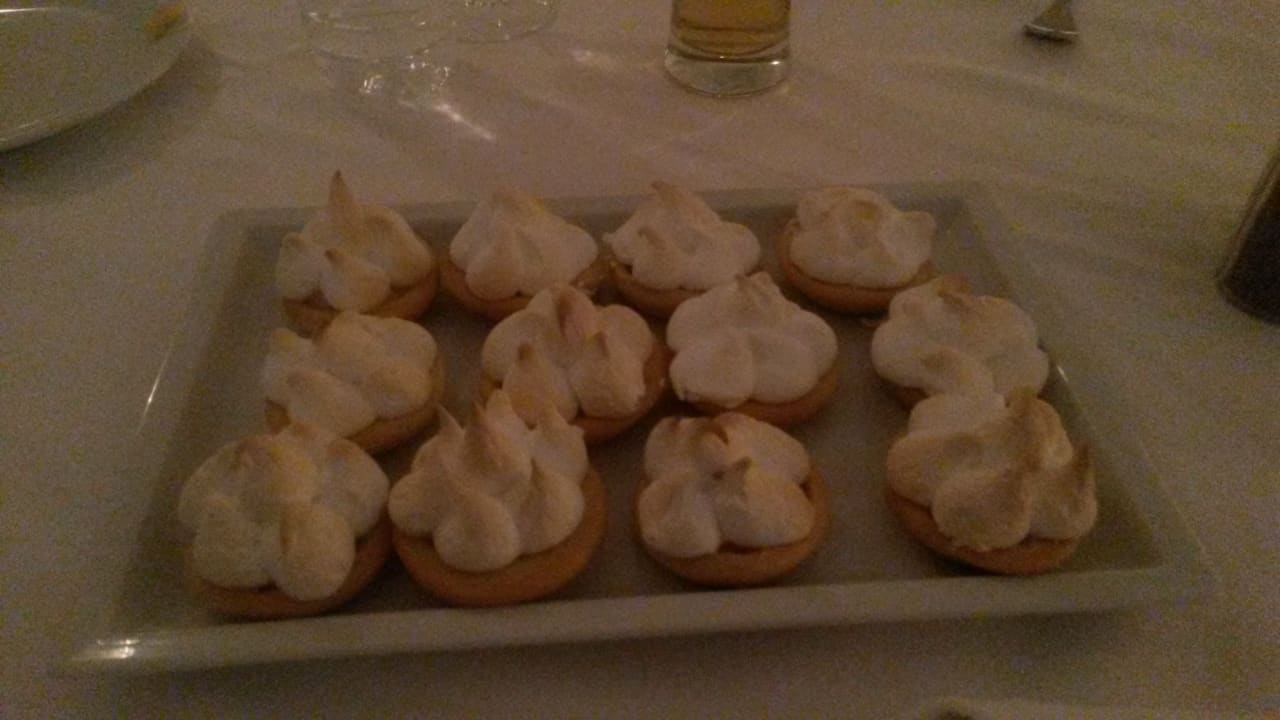 Gastro The Orangers Beach Resort and Bungalows