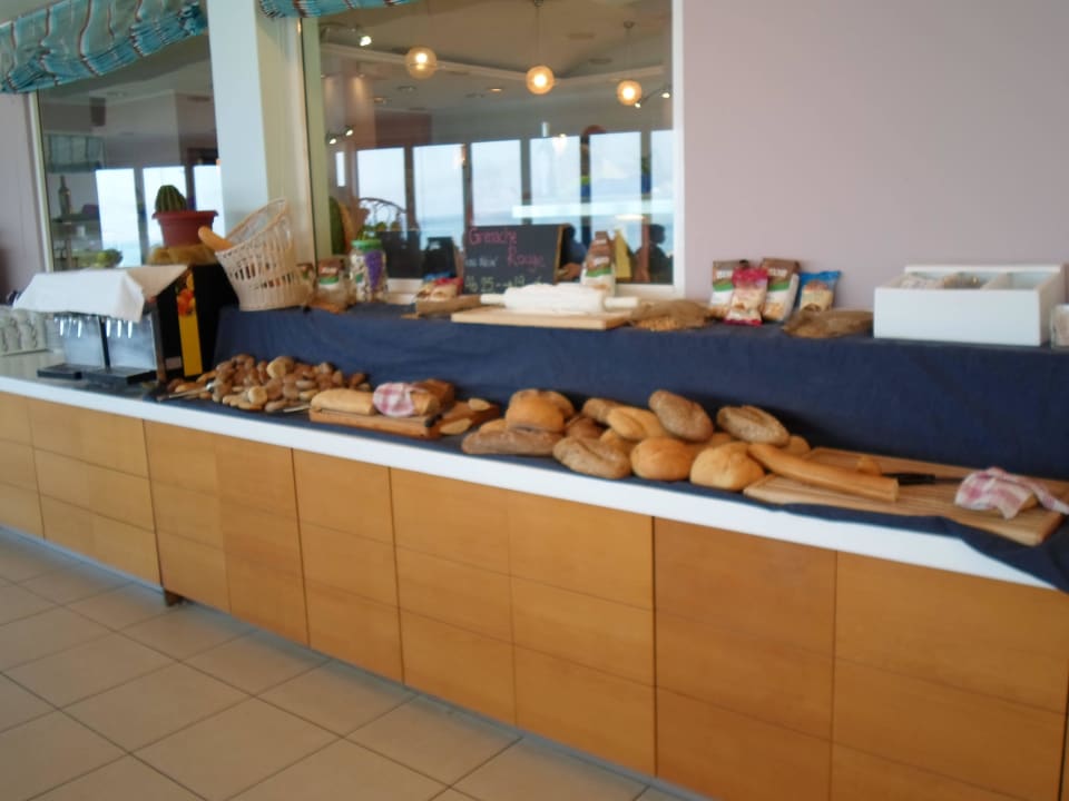 Brotsorten beim Frühstück Hotel Corissia Princess