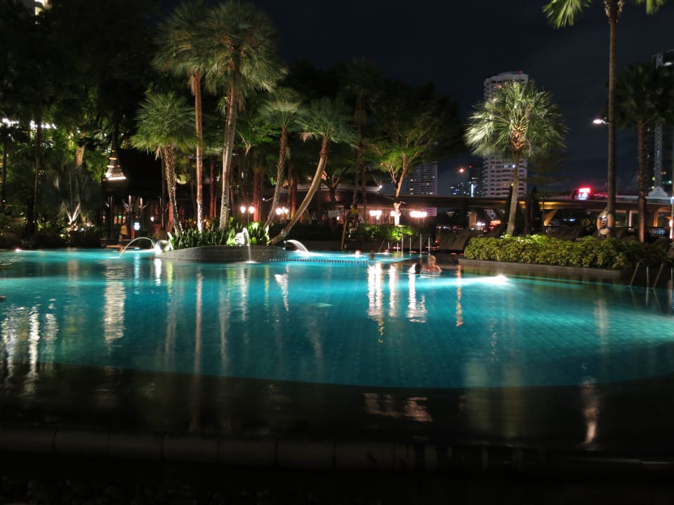 Pool im Shangri-La Wing Shangri-La Hotel, Bangkok