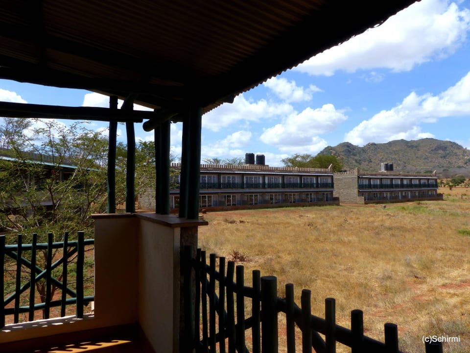 Zimmerausblick Voi Wildlife Lodge