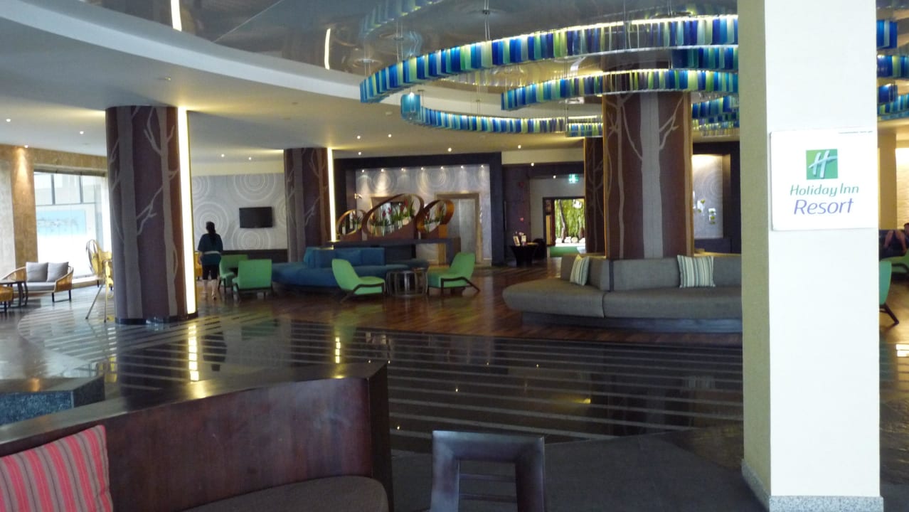 Großzügige Lobby Holiday Inn Resort Phuket