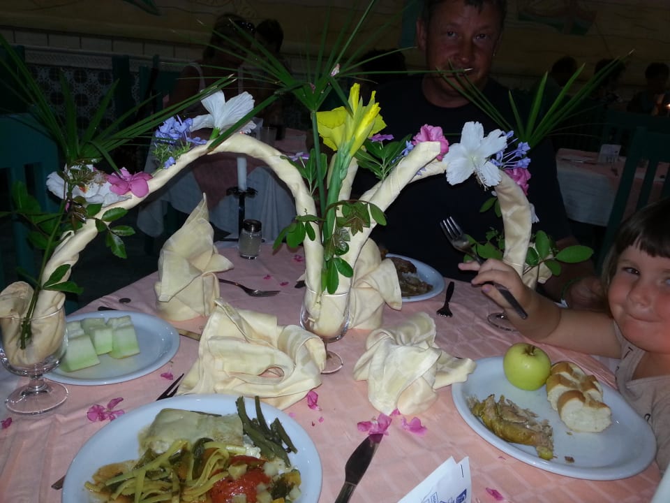 Gedeckter Tisch am letzten Abend Houda Golf & Beach Club