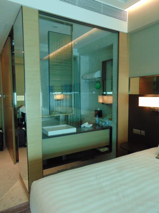 Zimmer Harbour Grand Kowloon