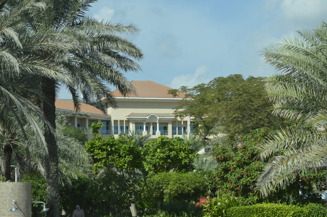 Gartenanlage Fujairah Rotana Resort & Spa