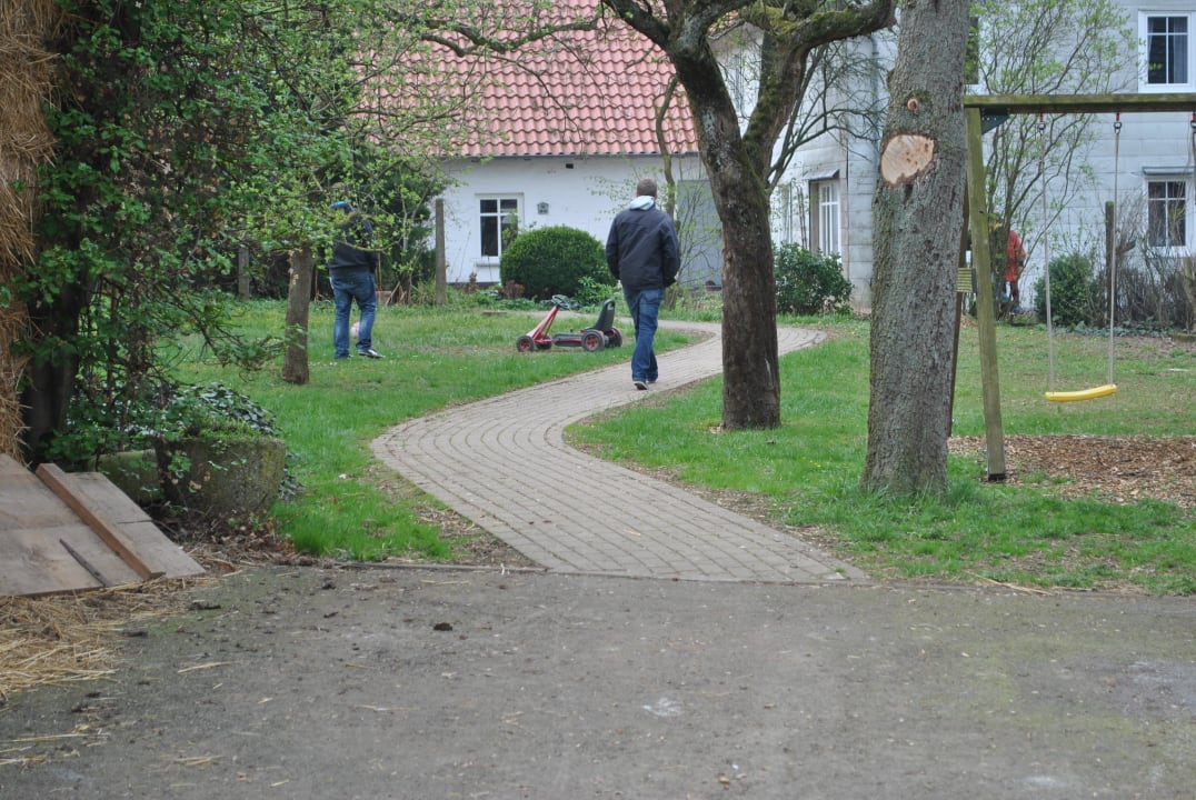 "Gartenanlage mit Blick au..." Ferienwohnungen Hof Timmermann