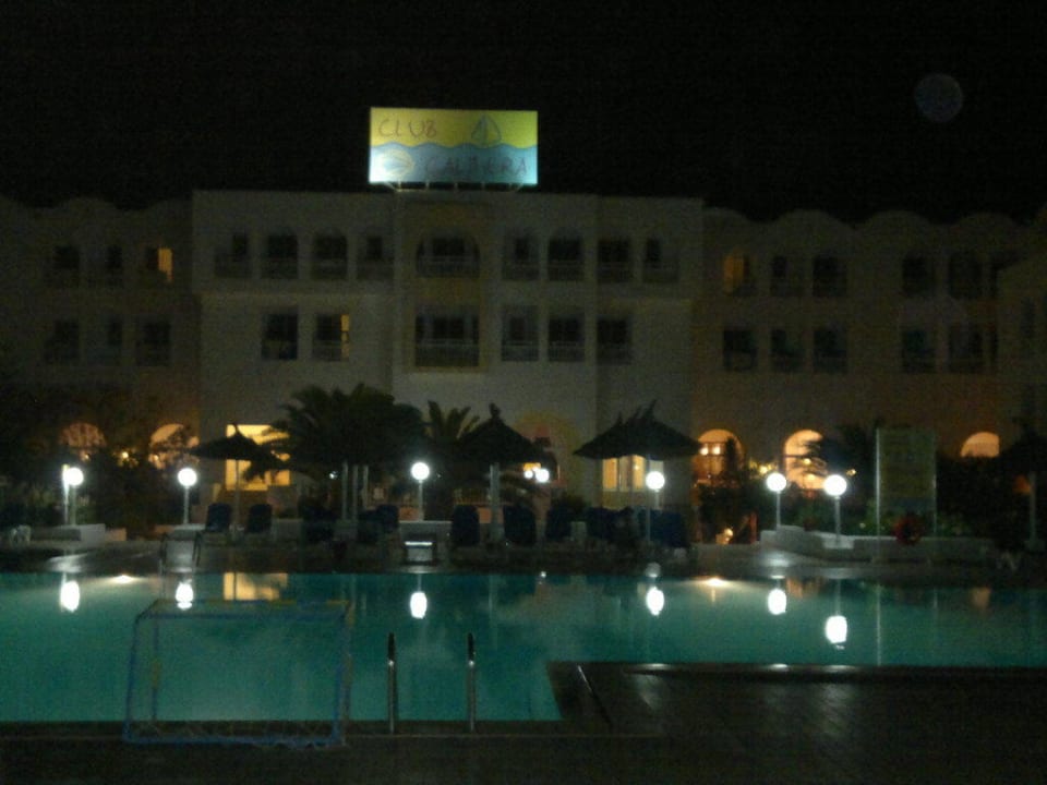 Aktivpool bei Nacht Calimera Yati Beach