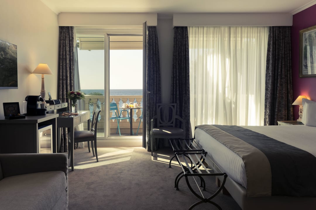 Room Hotel Mercure Nice Marché aux Fleurs