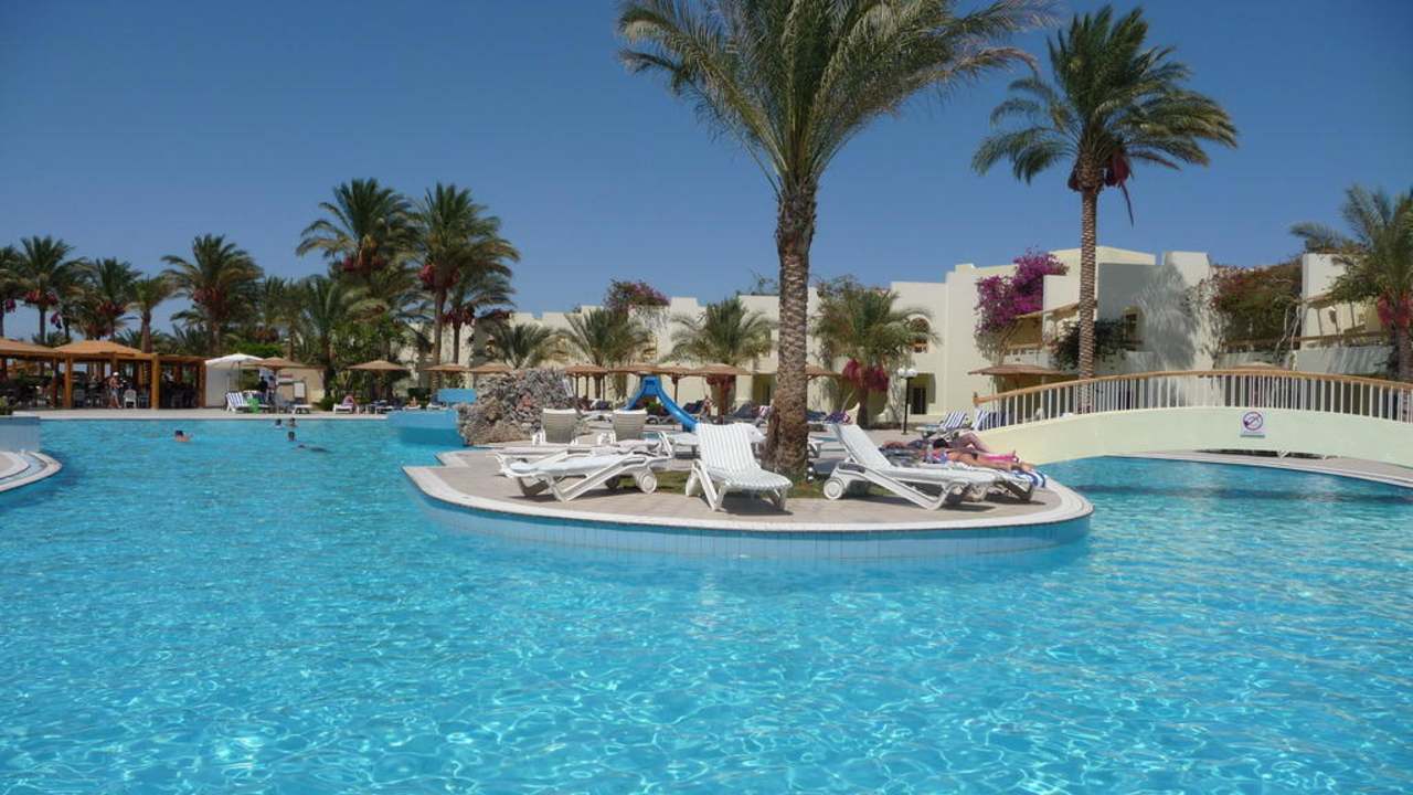 Der Aktivpool Palm Beach Resort