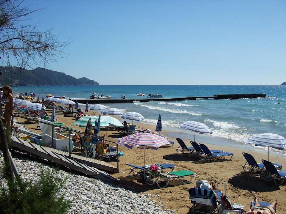 Plaża w Arillas Hotel AKTI Arilla