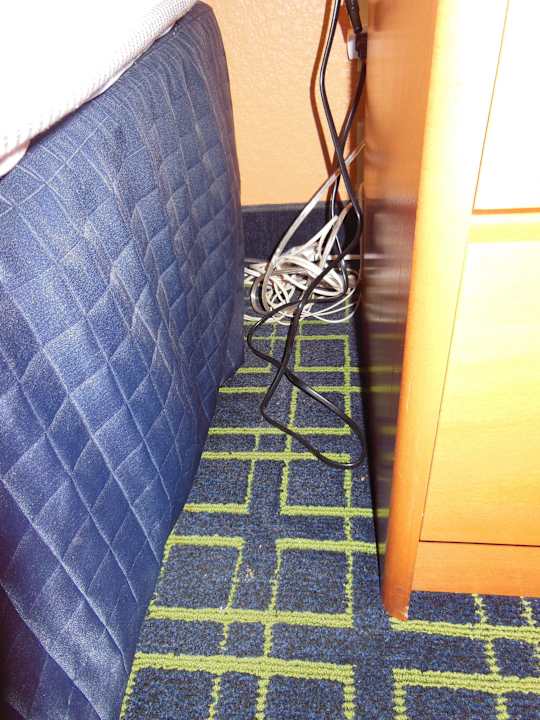 Kabelsalat Hotel Fairfield Inn By Marriott Topeka