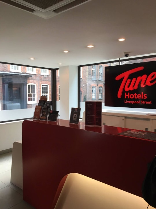 Rezeption  Point A Hotel London Liverpool Street