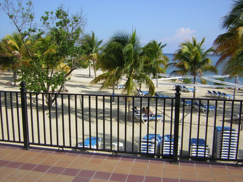 Blick zum Strand Riu Montego Bay - Adults Only