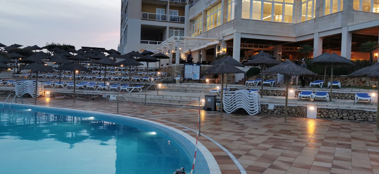 Pool Globales Almirante Farragut