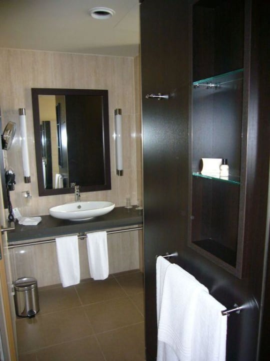 Offenes Bad Lindner Hotel Vienna Am Belvedere, part of JdV by Hyatt