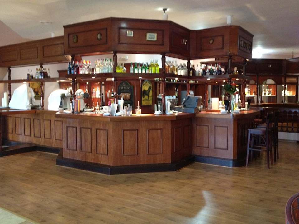 Bar H10 Las Palmeras