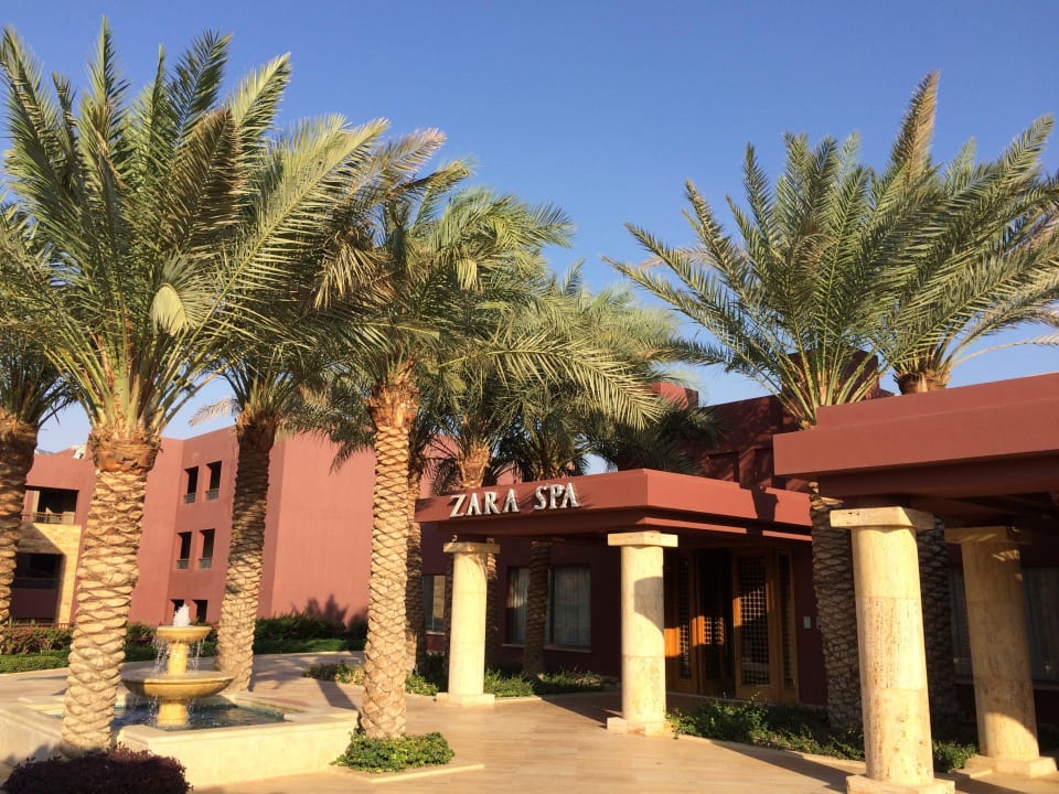 Eingang Zara Spa Mövenpick Resort Tala Bay Aqaba