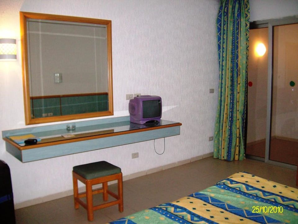 Schönes großes Zimmer Calimera Yati Beach