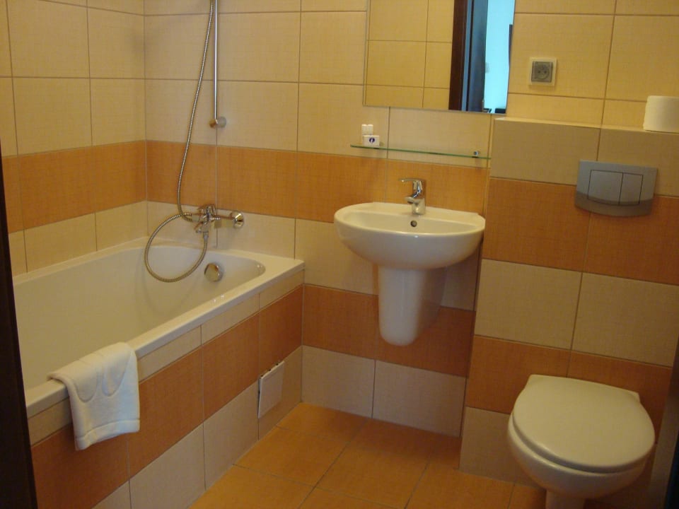 Badezimmer Hotel Maximus Spa