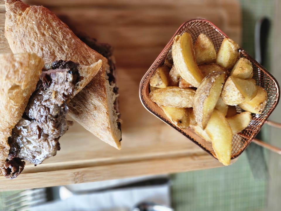 Gastro Lagoon Attitude - Adults only