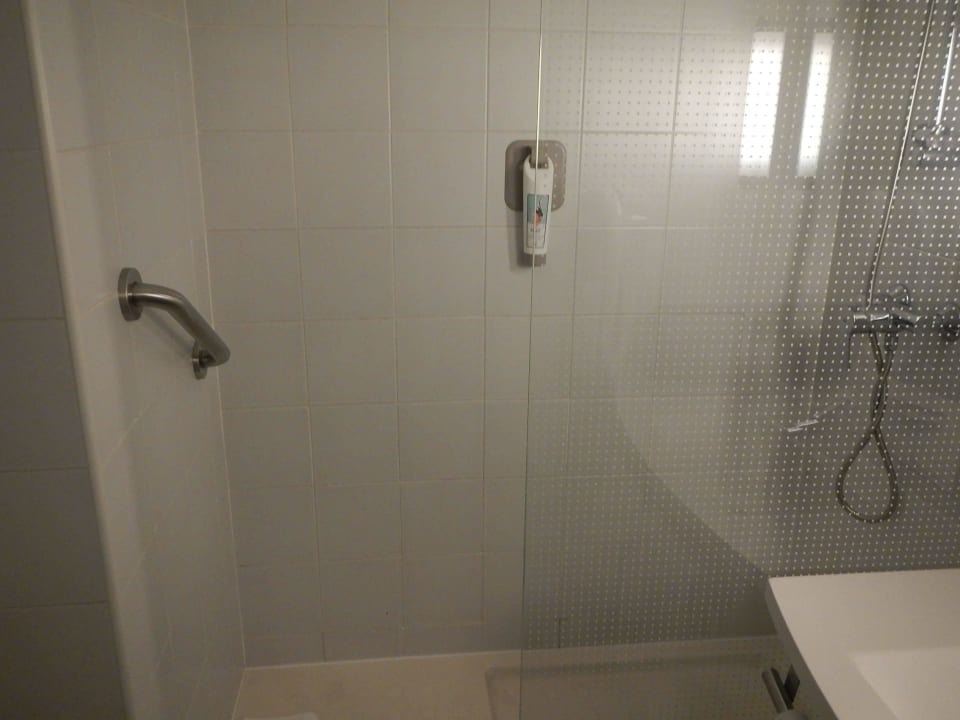 Dusche ibis Hotel Lisboa Jose Malhoa