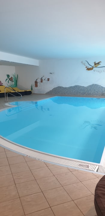 Pool Kinderhotel Laderhof