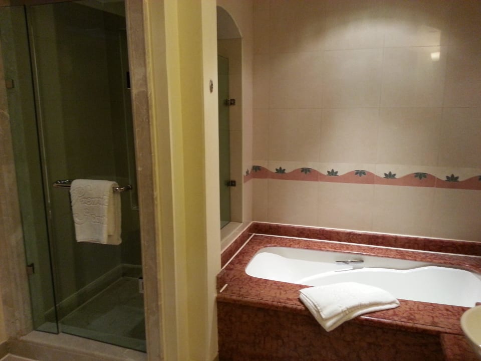 Badezimmer Premier Le Reve Hotel & Spa
