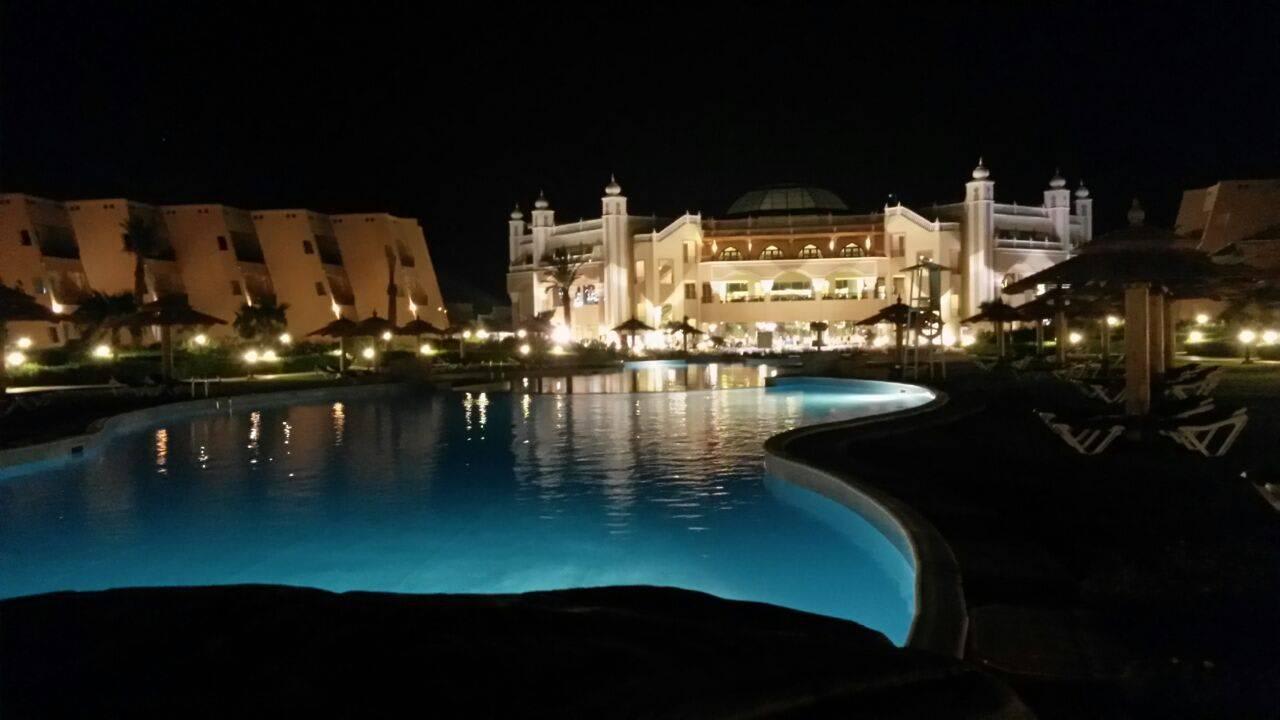 21.00 im März Jasmine Palace Resort & Spa