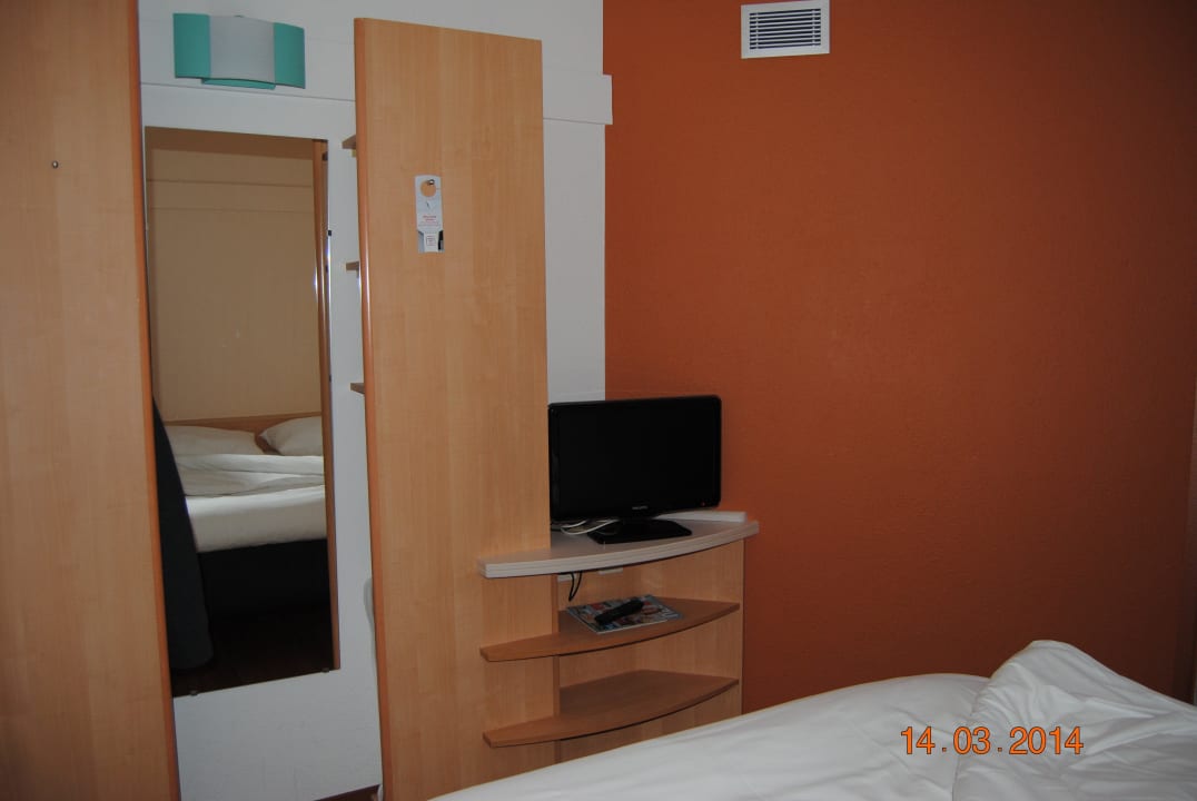 Zimmer Hotel Ibis Frankfurt Centrum