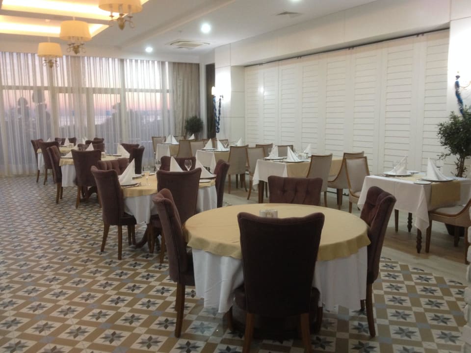 Nornaler Flair vom italienischen Restaurant Adalya Ocean Deluxe