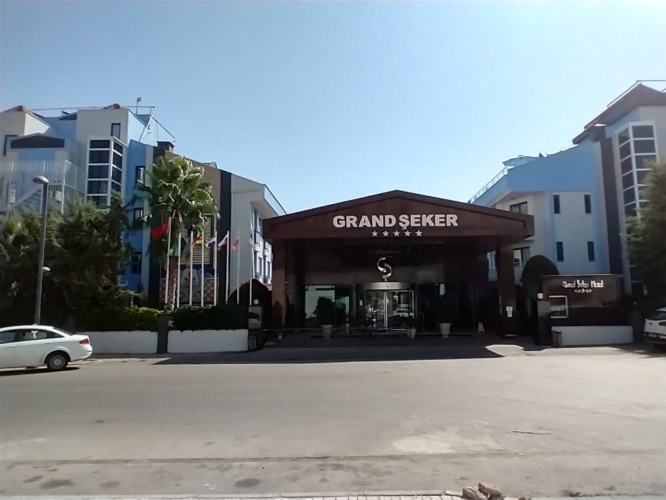 Außenansicht Grand Seker Hotel