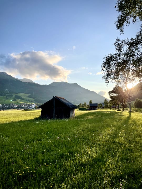 Gartenanlage Boutique Hotel Bellevue Lermoos