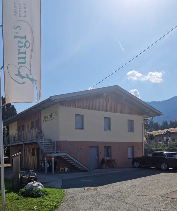 Außenansicht Burgl's Apartmenthaus Nassfeld in Kärnten